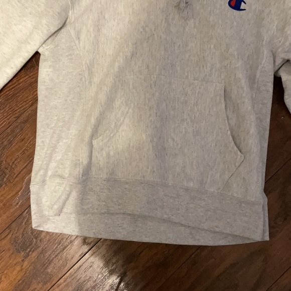 New Without Tags Champion Light Gray Sweatshirt - Picture 7 of 10